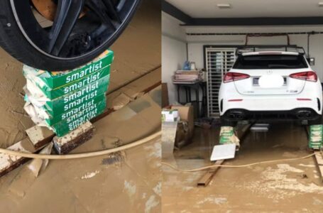 Tips Mercedes Guna Timbunan Kertas A4 Selamatkan Dari Banjir Buat Netizen Kagum